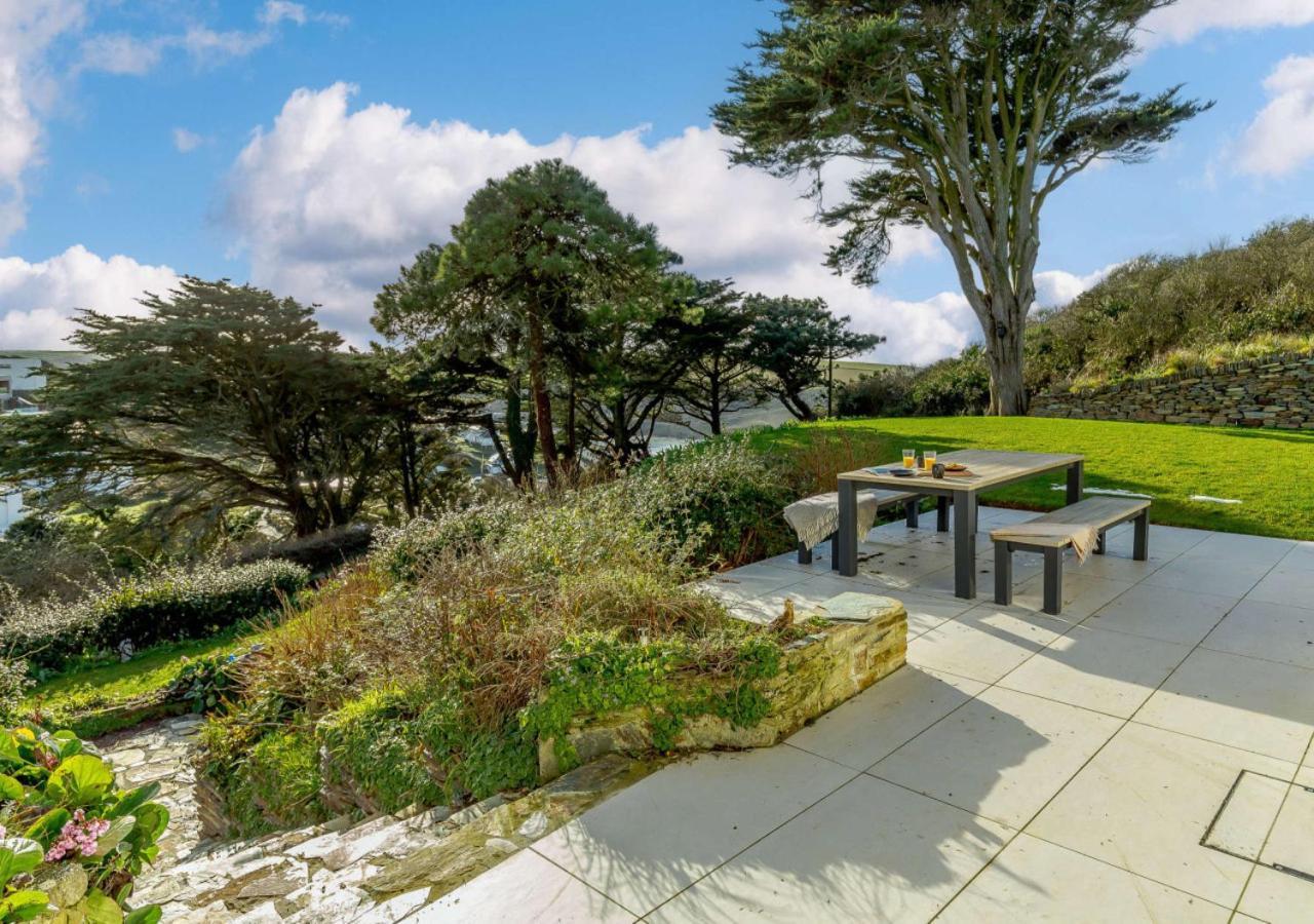 Dene Court Villa Mawgan Porth Exterior photo